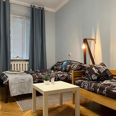 Ararat-Klovskaya Hostel-Apartments Kiev Exteriör bild