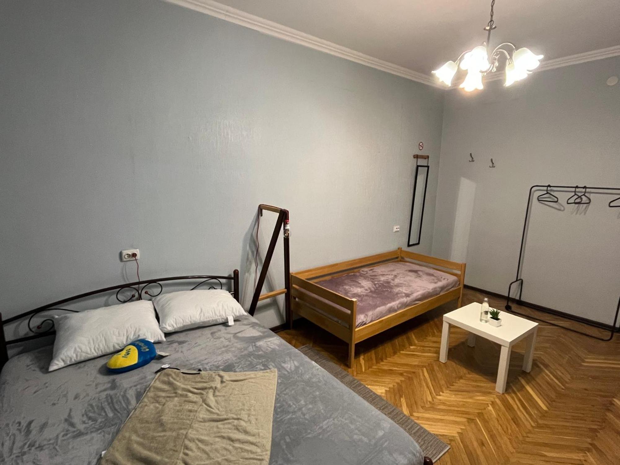 Ararat-Klovskaya Hostel-Apartments Kiev Exteriör bild