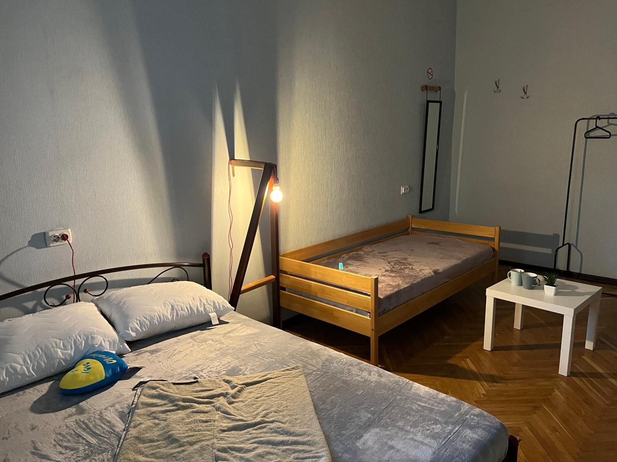 Ararat-Klovskaya Hostel-Apartments Kiev Exteriör bild