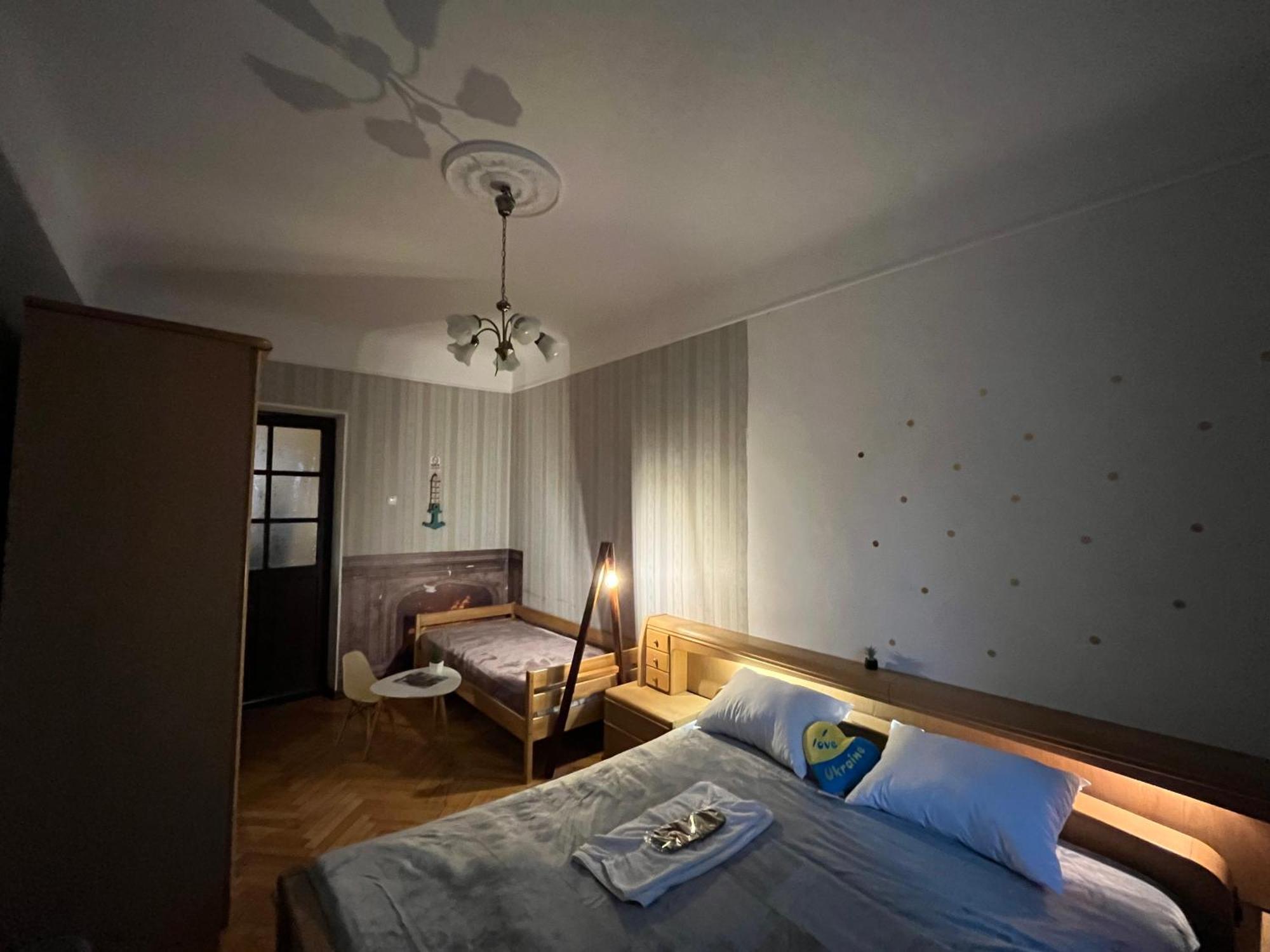 Ararat-Klovskaya Hostel-Apartments Kiev Exteriör bild