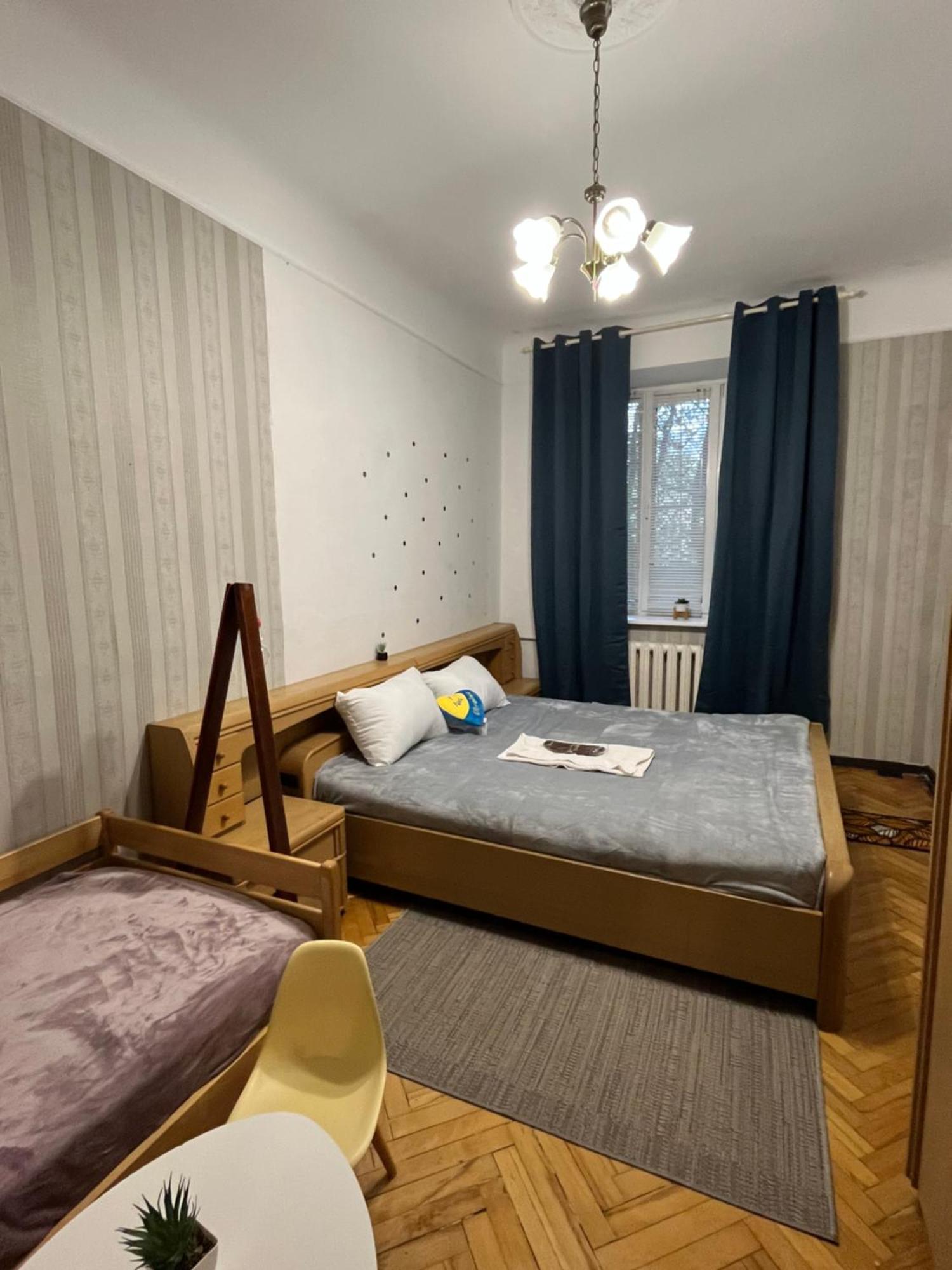 Ararat-Klovskaya Hostel-Apartments Kiev Exteriör bild
